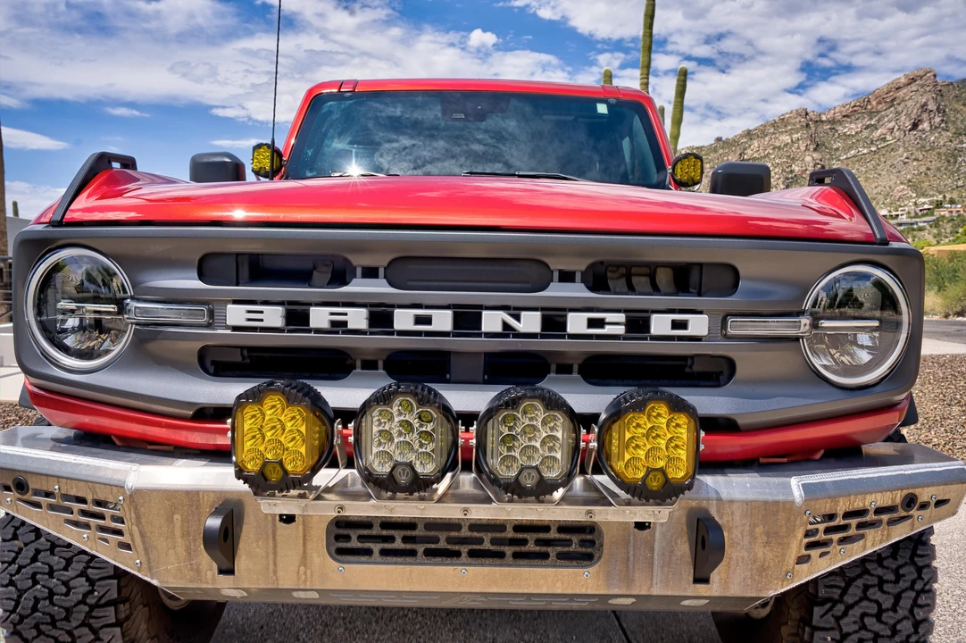 2022 Ford Bronco 6th Gen - Image 29 of 31