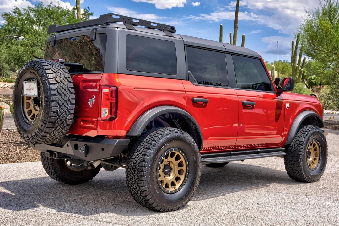 2022 Ford Bronco 6th Gen - Image 4 of 31