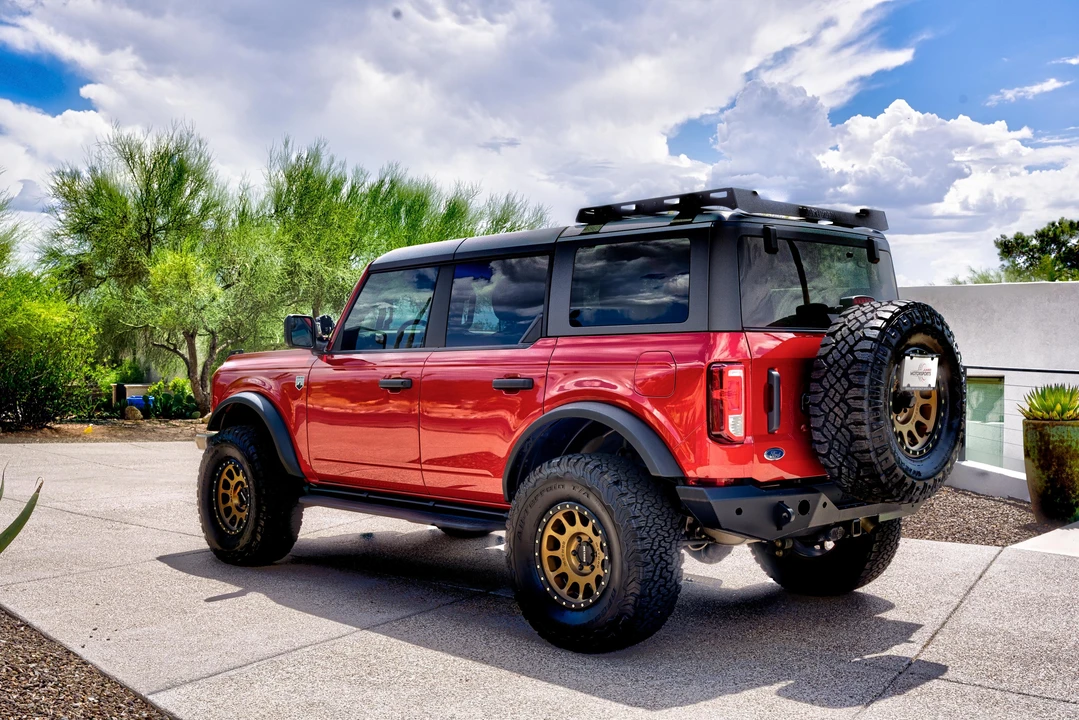 2022 Ford Bronco 6th Gen - Image 15 of 31