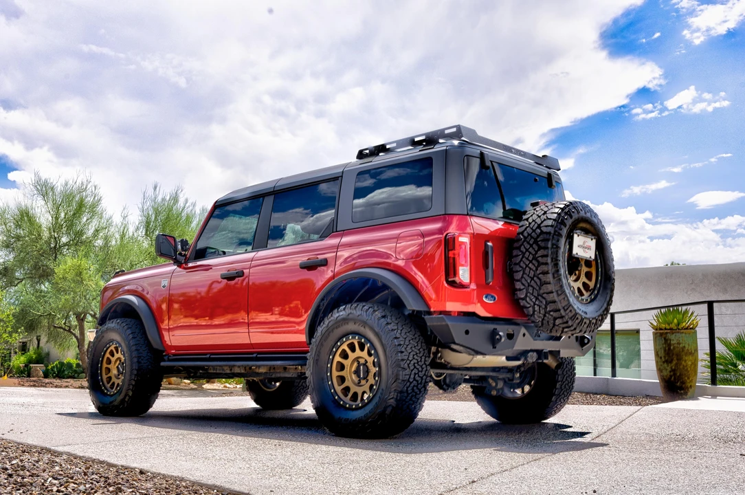 2022 Ford Bronco 6th Gen - Image 16 of 31