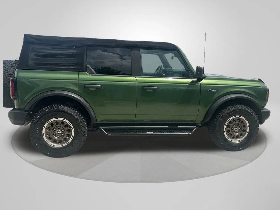 2022 Ford Bronco 6th Gen - Image 8 of 12