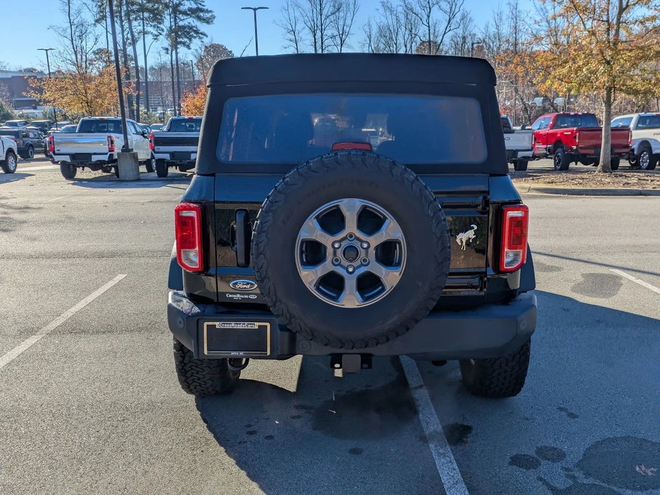 2022 Ford Bronco 6th Gen - Image 5 of 12