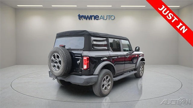 2022 Ford Bronco 6th Gen - Image 5 of 21