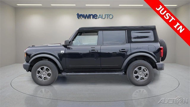 2022 Ford Bronco 6th Gen - Image 2 of 21