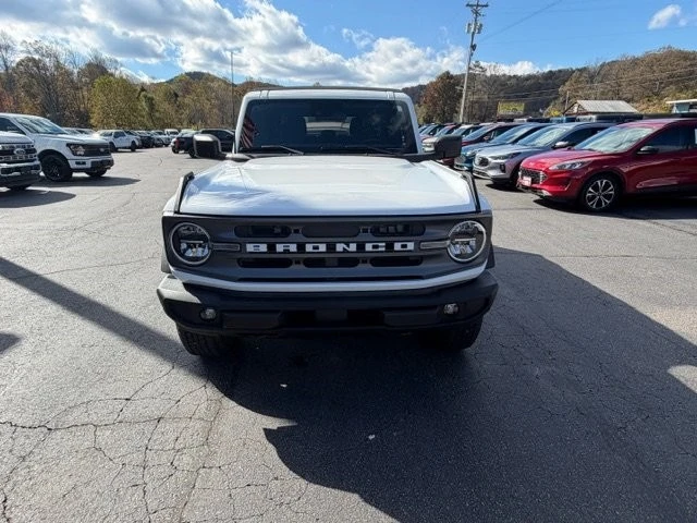 2022 Ford Bronco 6th Gen - Image 4 of 12