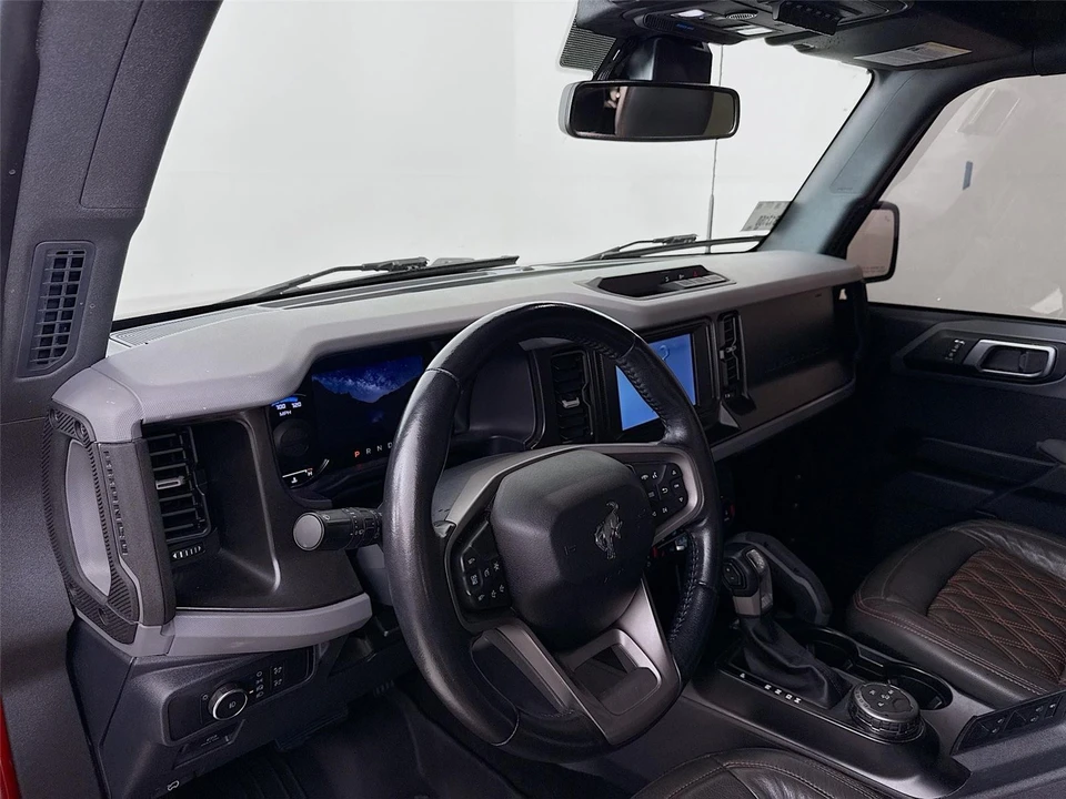 2022 Ford Bronco 6th Gen - Image 9 of 21