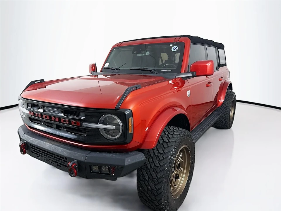 2022 Ford Bronco 6th Gen - Image 3 of 14
