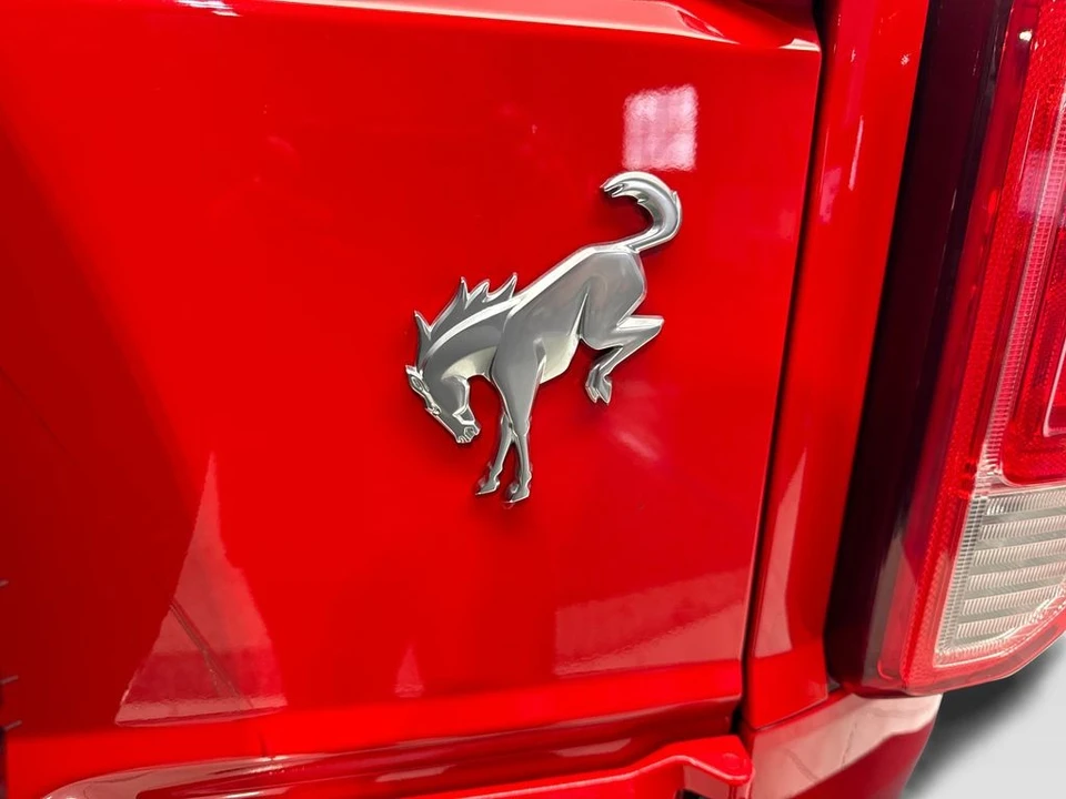 2022 Ford Bronco 6th Gen - Image 23 of 31