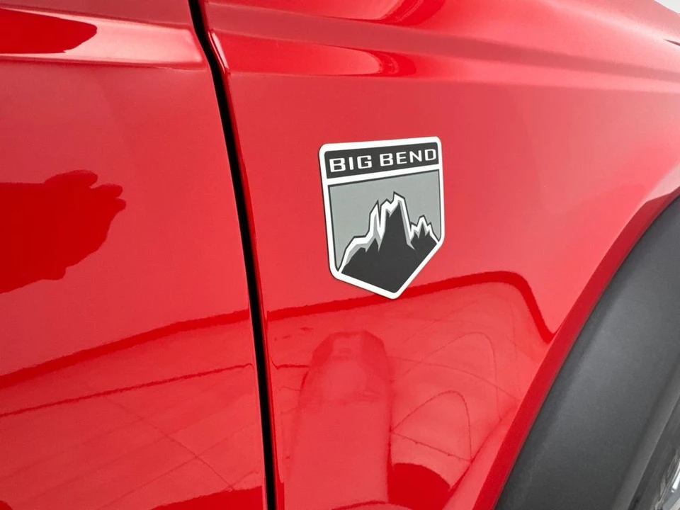 2022 Ford Bronco 6th Gen - Image 24 of 31