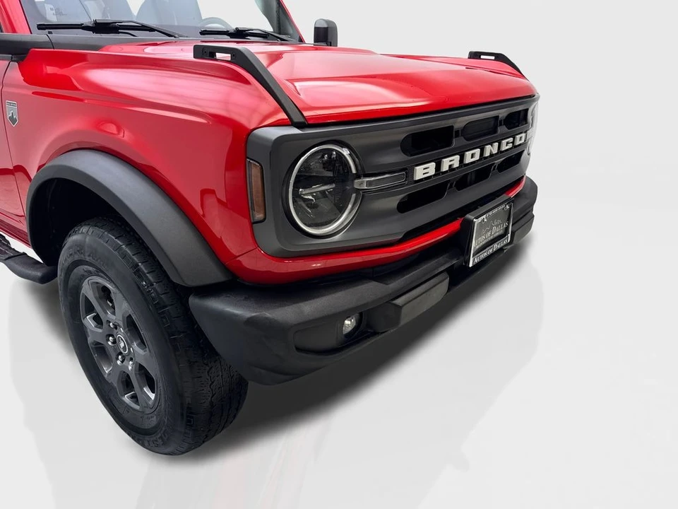 2022 Ford Bronco 6th Gen - Image 17 of 31