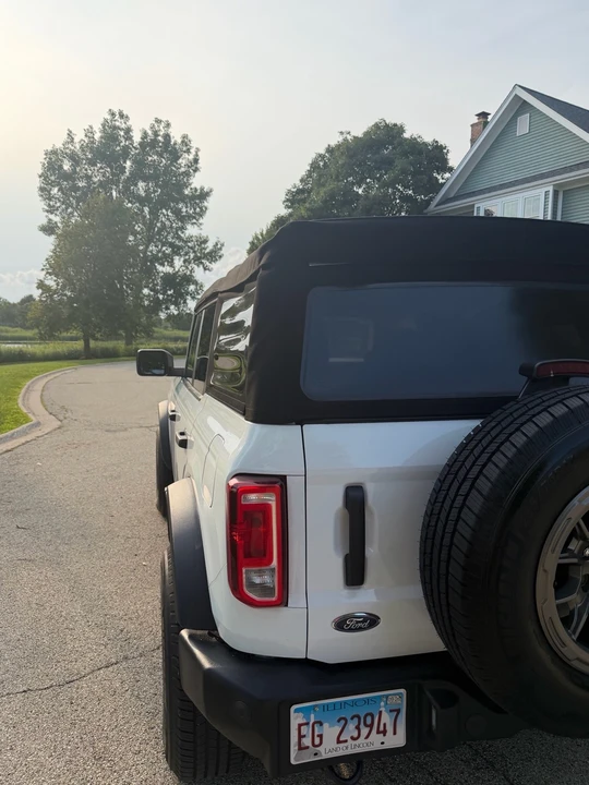 2022 Ford Bronco 6th Gen - Image 2 of 18