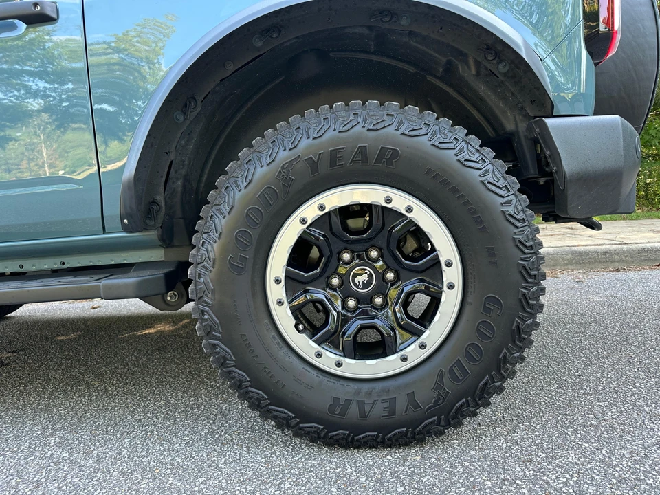 2022 Ford Bronco 6th Gen - Image 29 of 31