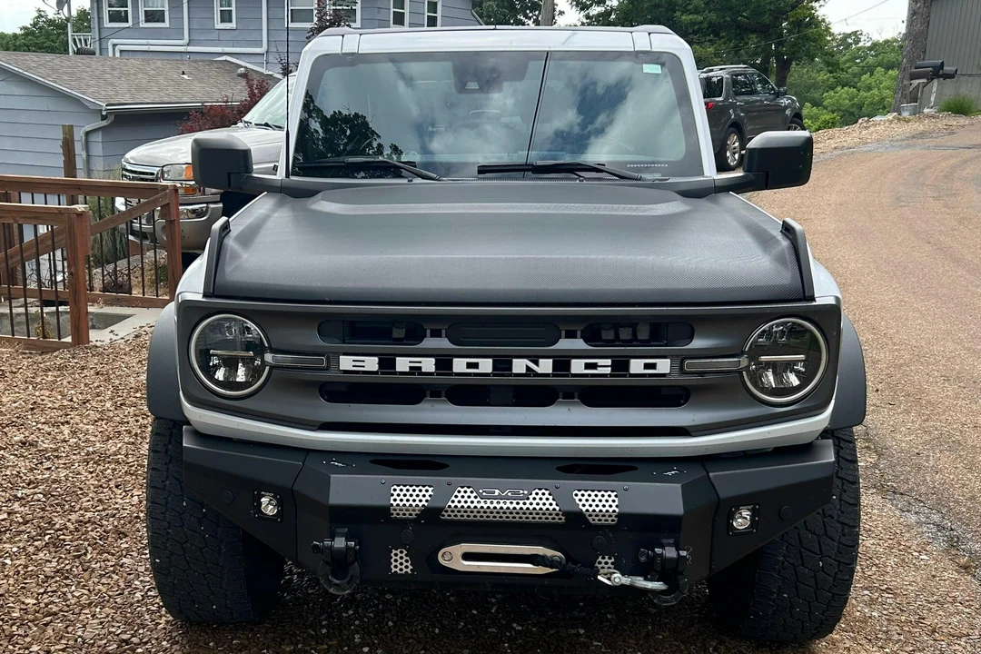 2022 Ford Bronco 6th Gen - Image 6 of 31