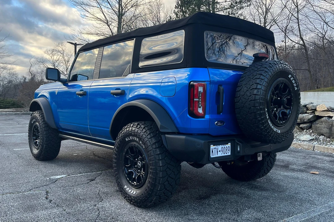 2022 Ford Bronco 6th Gen - Image 4 of 31