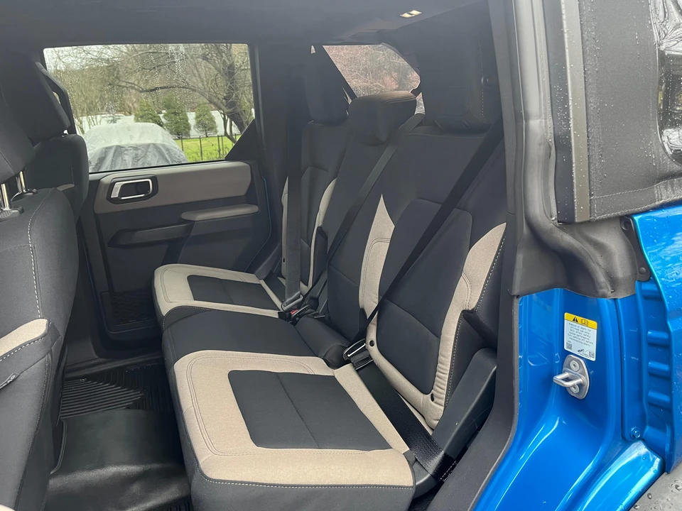2022 Ford Bronco 6th Gen - Image 29 of 31
