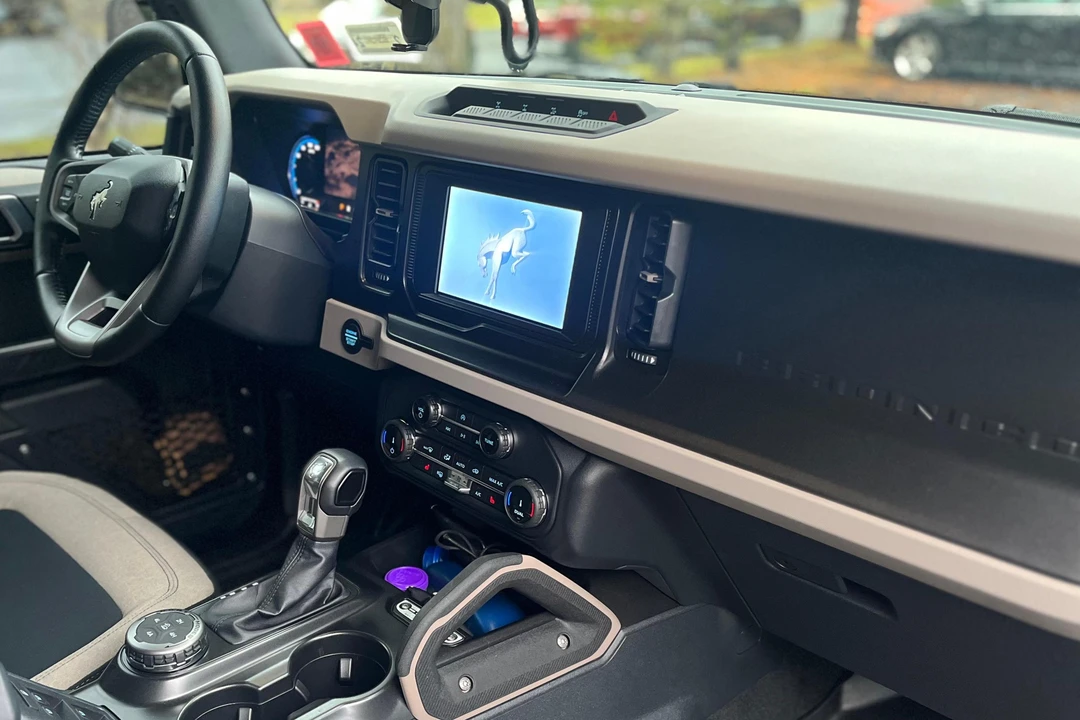 2022 Ford Bronco 6th Gen - Image 23 of 31
