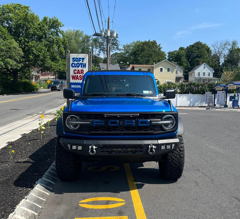 2022 Ford Bronco 6th Gen - Image 8 of 31