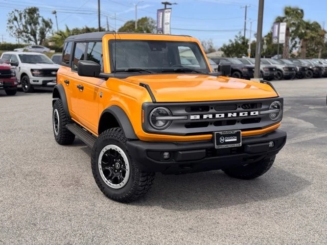 2022 Ford Bronco 6th Gen - Image 2 of 30