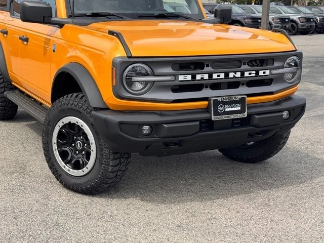 2022 Ford Bronco 6th Gen - Image 3 of 21
