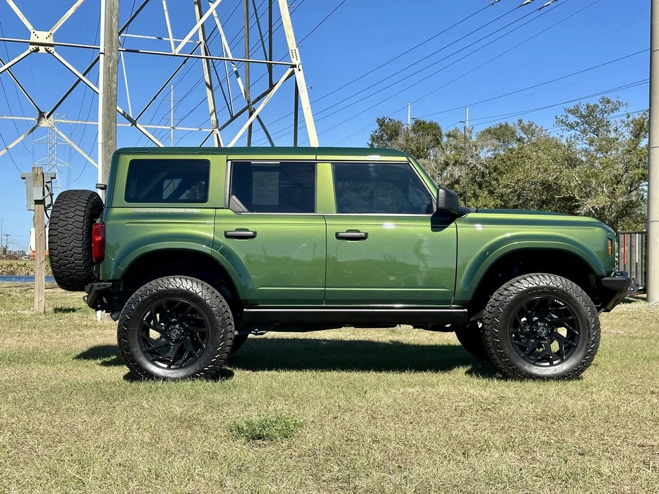2022 Ford Bronco 6th Gen - Image 8 of 21