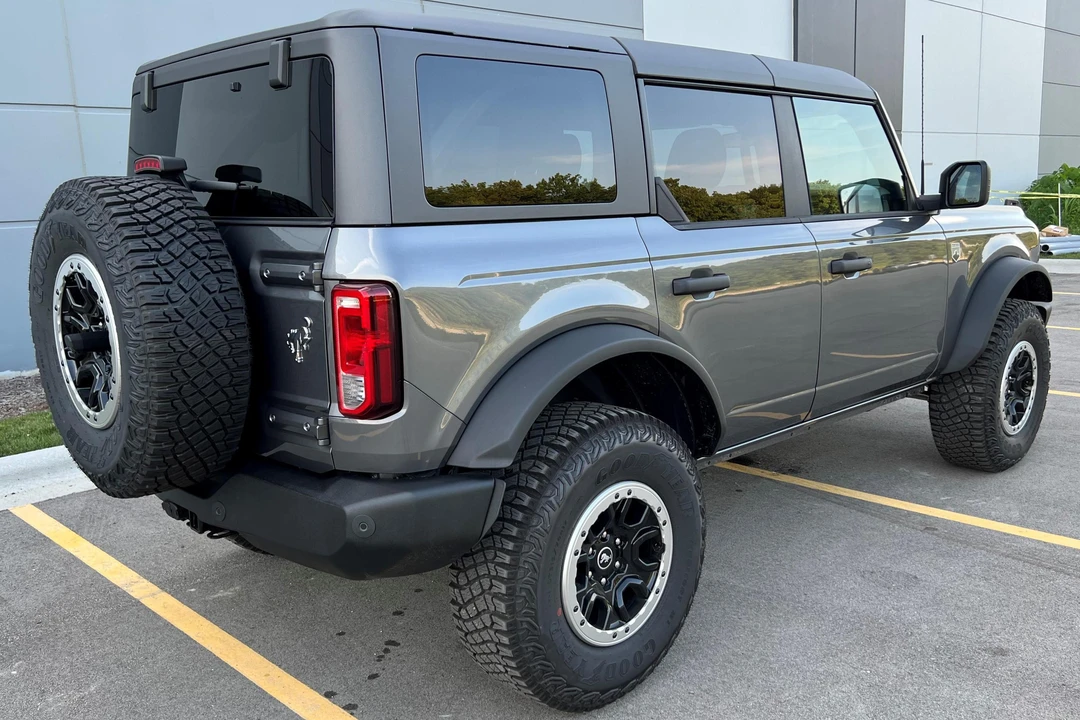 2022 Ford Bronco 6th Gen - Image 4 of 5