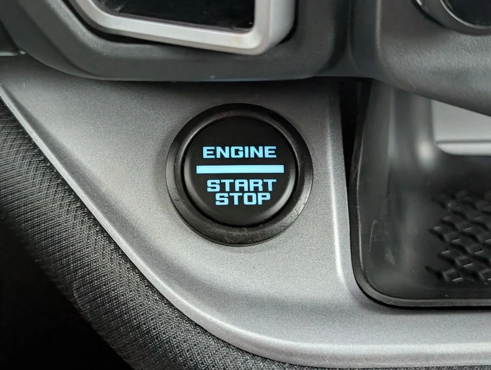 2022 Ford Bronco 6th Gen - Image 17 of 21