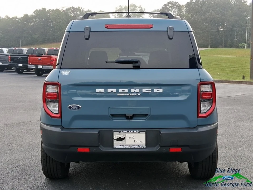 2022 Ford Bronco 6th Gen - Image 15 of 21