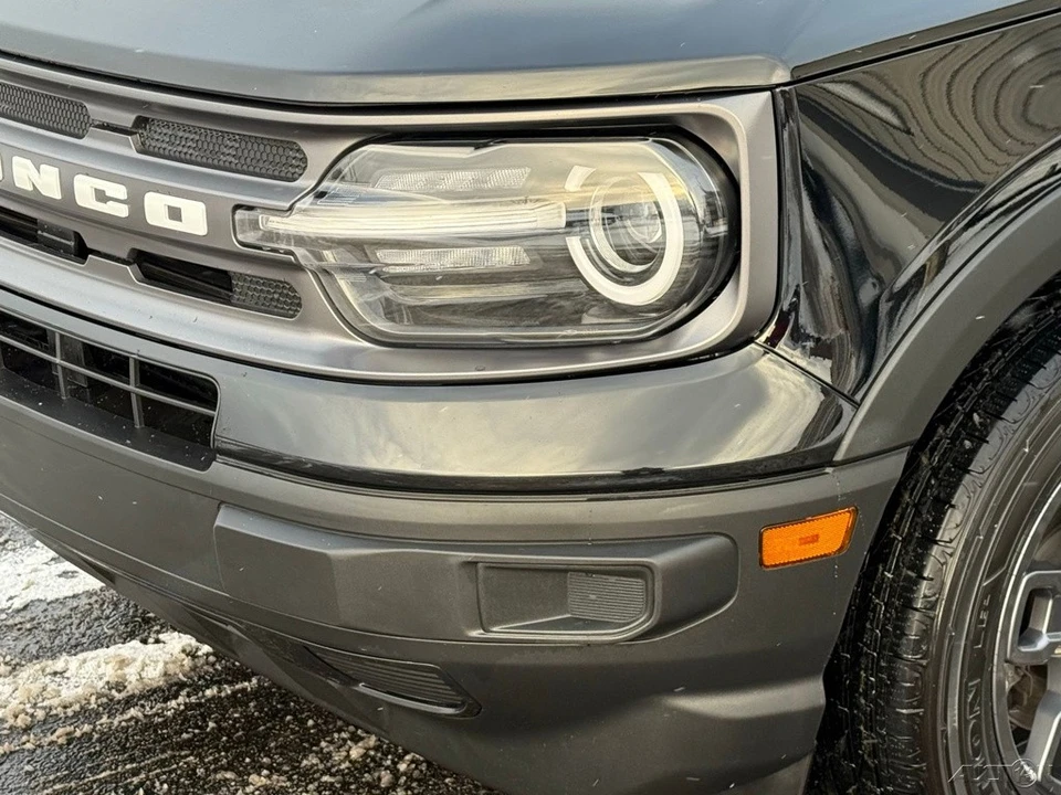 2022 Ford Bronco 6th Gen - Image 9 of 12