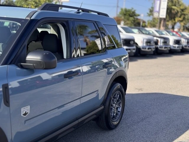 2022 Ford Bronco 6th Gen - Image 9 of 12