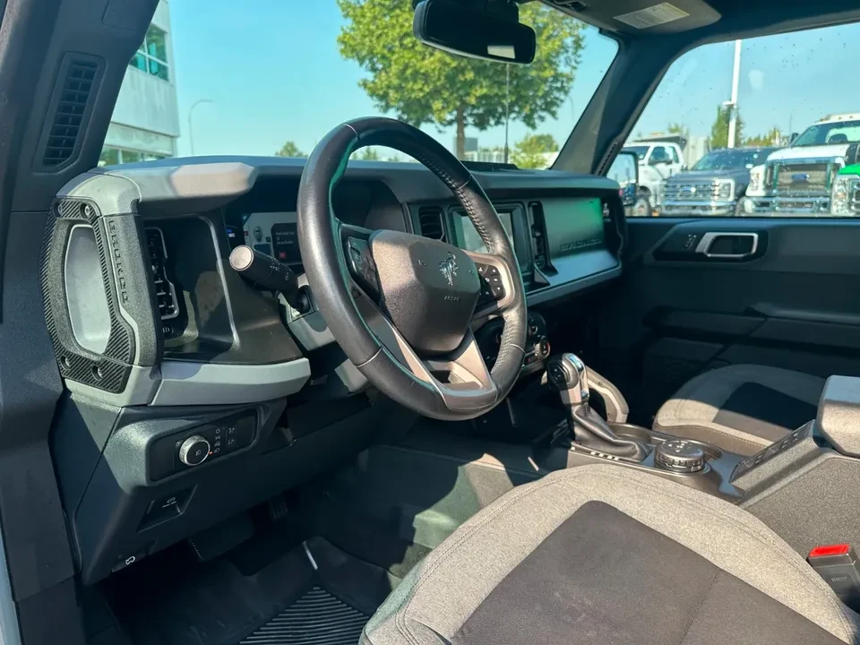 2022 Ford Bronco 6th Gen - Image 10 of 16