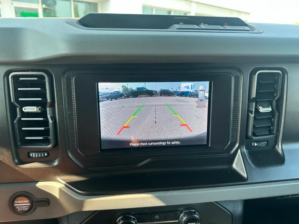2022 Ford Bronco 6th Gen - Image 14 of 16