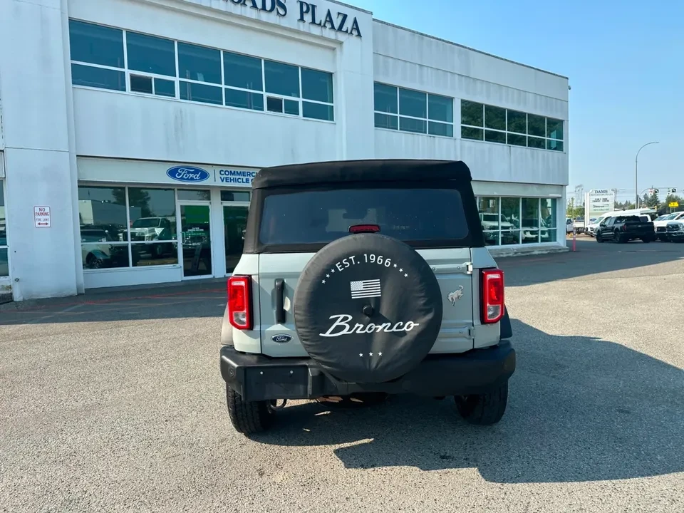 2022 Ford Bronco 6th Gen - Image 6 of 16