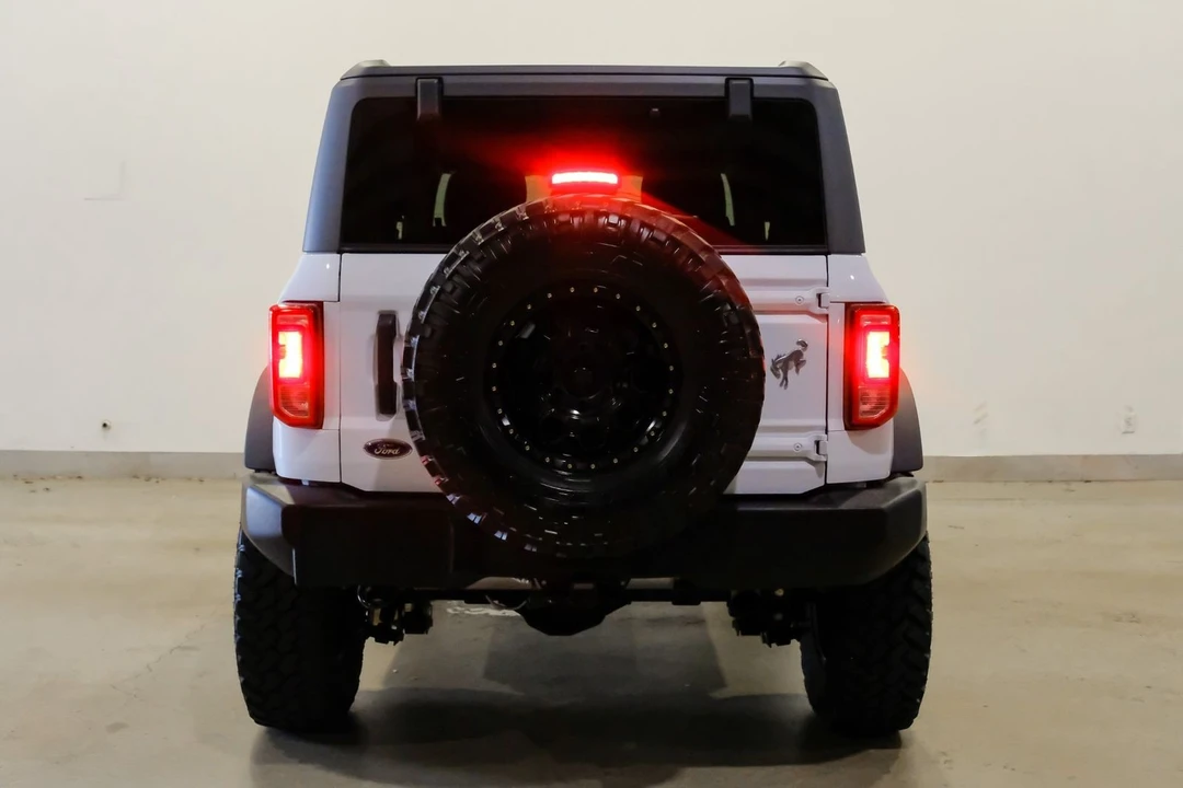 2022 Ford Bronco 6th Gen - Image 10 of 12
