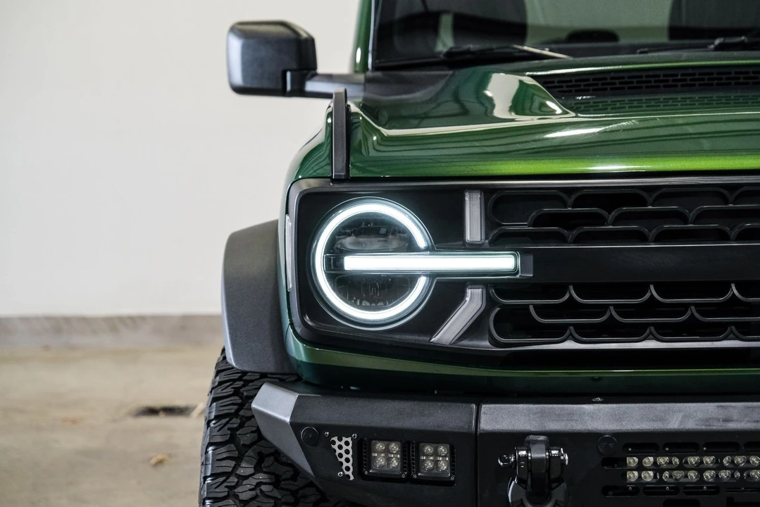 2022 Ford Bronco 6th Gen - Image 3 of 12