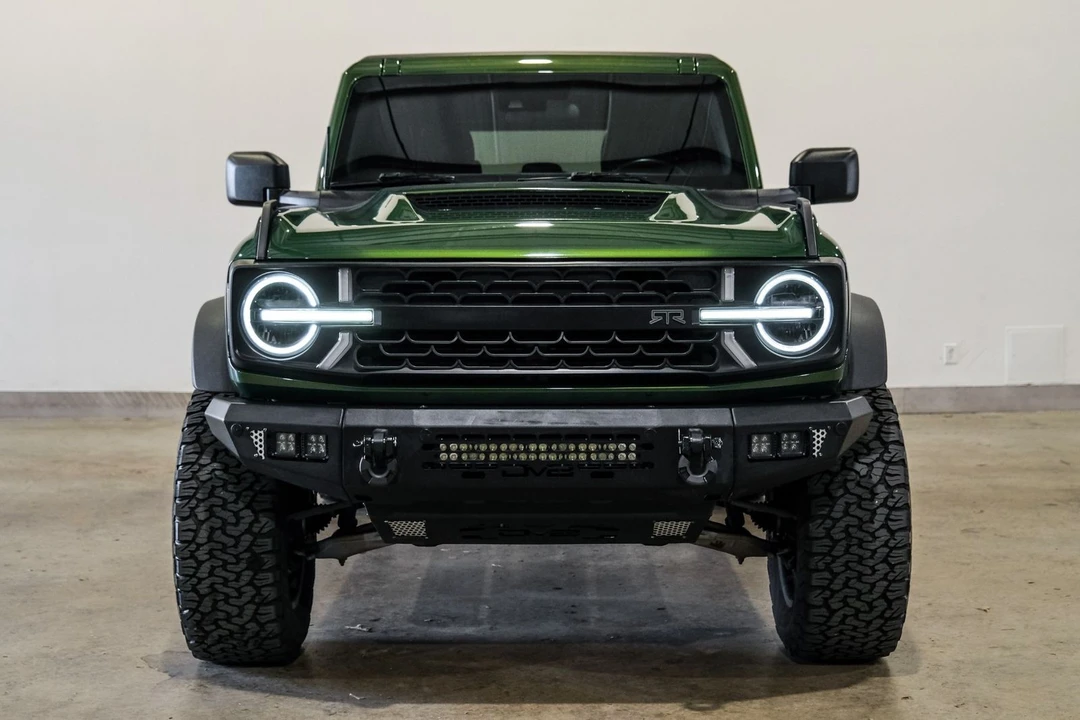 2022 Ford Bronco 6th Gen - Image 2 of 12