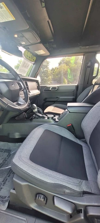 2022 Ford Bronco 6th Gen - Image 6 of 11