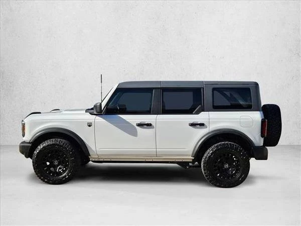 2022 Ford Bronco 6th Gen - Image 9 of 21