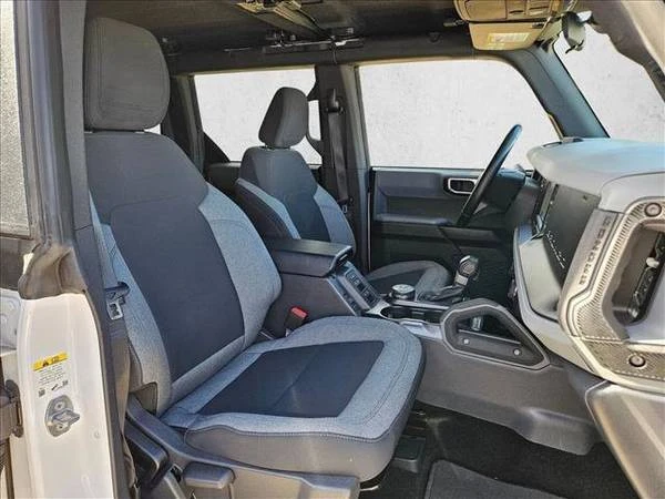 2022 Ford Bronco 6th Gen - Image 20 of 21