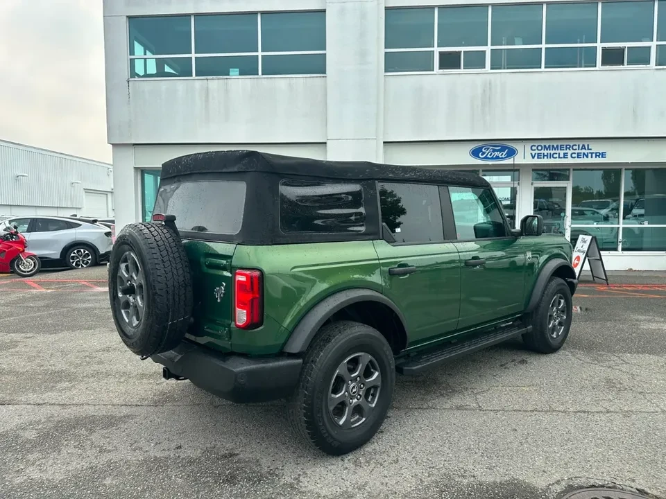 2022 Ford Bronco 6th Gen - Image 5 of 16