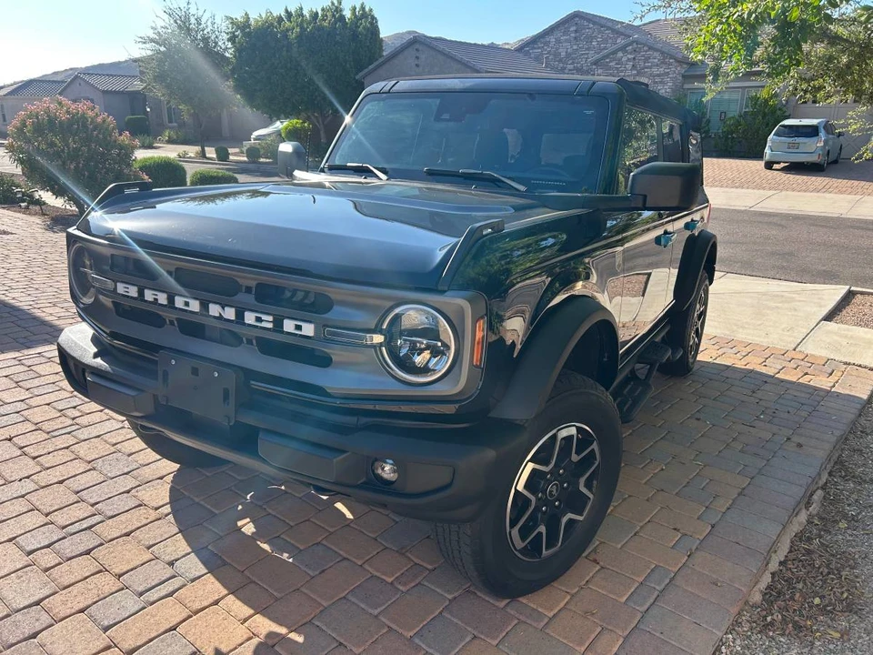 2022 Ford Bronco 6th Gen - Image 2 of 9