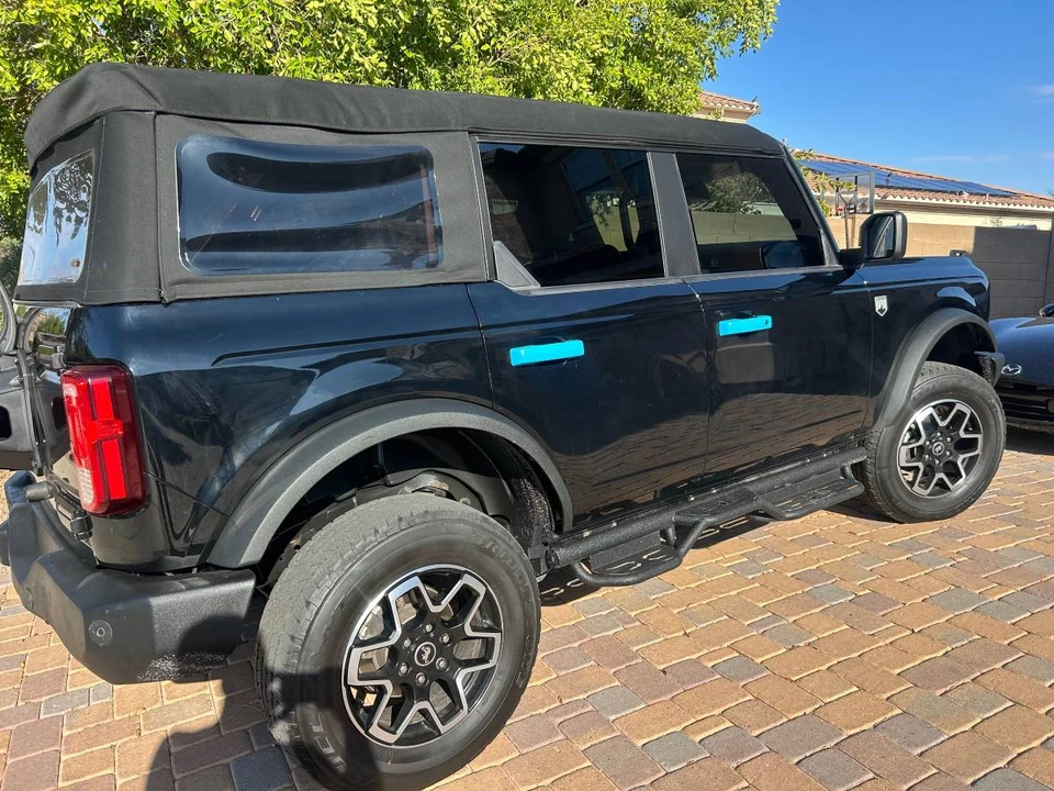 2022 Ford Bronco 6th Gen - Image 4 of 9