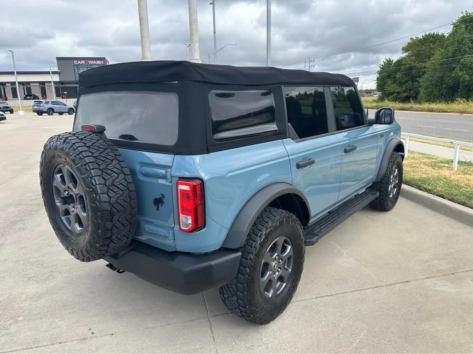 2022 Ford Bronco 6th Gen - Image 3 of 8
