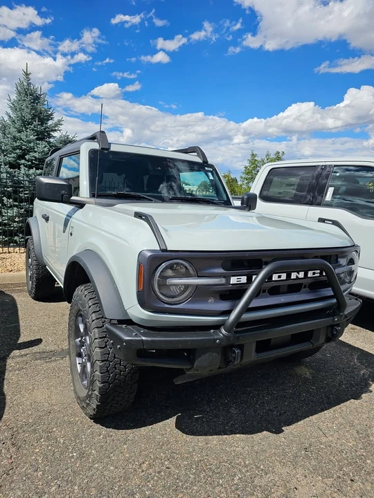 2022 Ford Bronco 6th Gen - Image 2 of 3