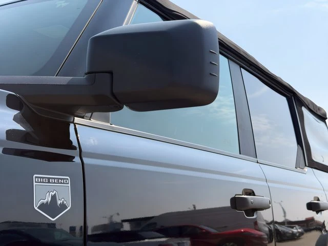 2022 Ford Bronco 6th Gen - Image 10 of 20