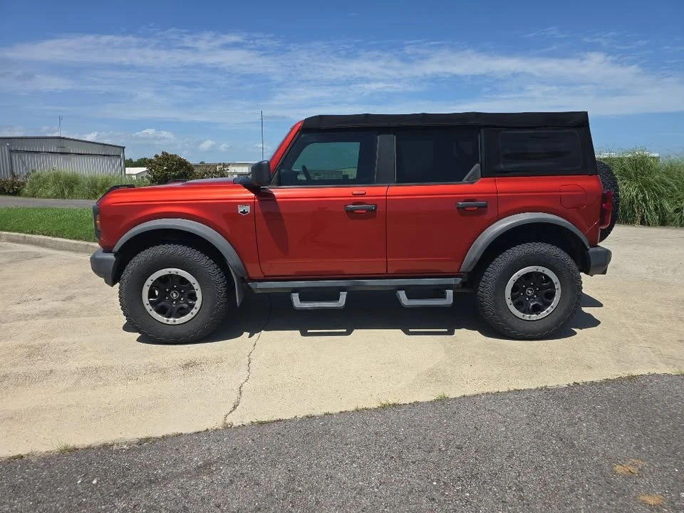 2022 Ford Bronco 6th Gen - Image 2 of 18