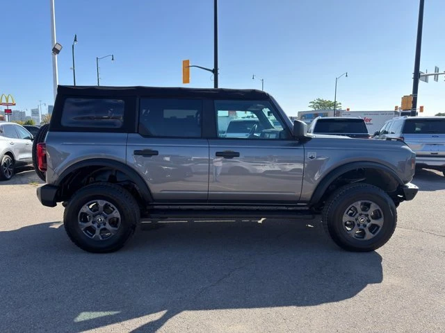 2022 Ford Bronco 6th Gen - Image 6 of 20