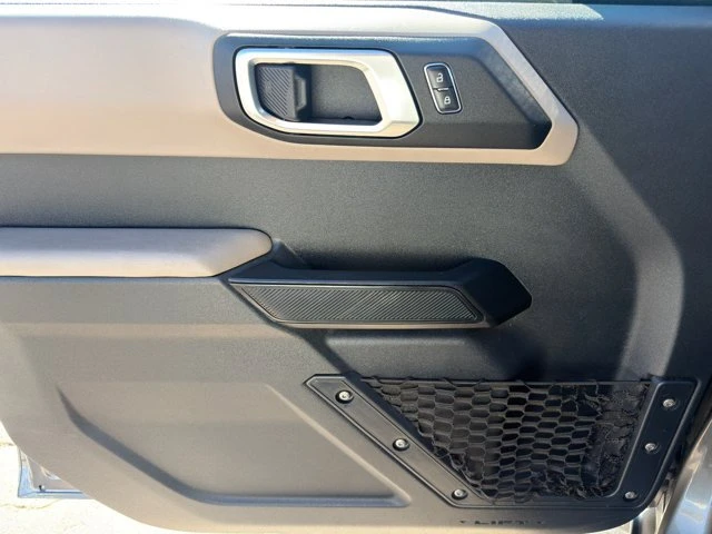 2022 Ford Bronco 6th Gen - Image 16 of 20