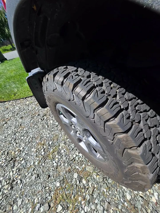 2022 Ford Bronco 6th Gen - Image 8 of 10