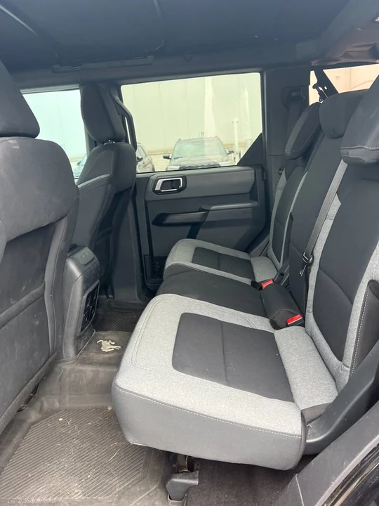 2022 Ford Bronco 6th Gen - Image 16 of 17