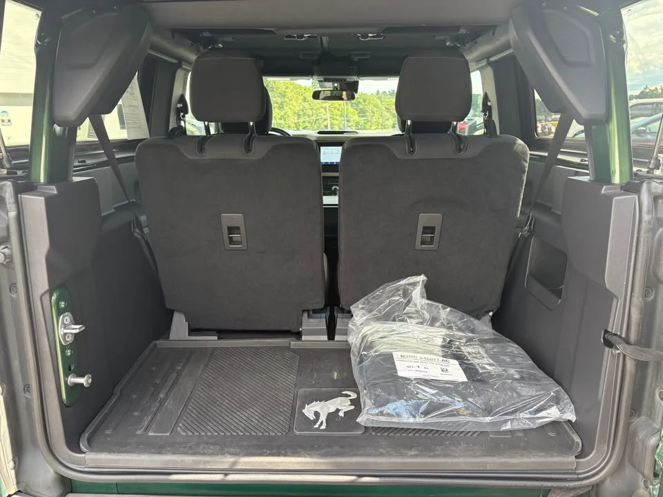 2022 Ford Bronco 6th Gen - Image 5 of 12